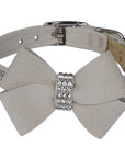 Nouveau Bow 3 Row Giltmore Collar