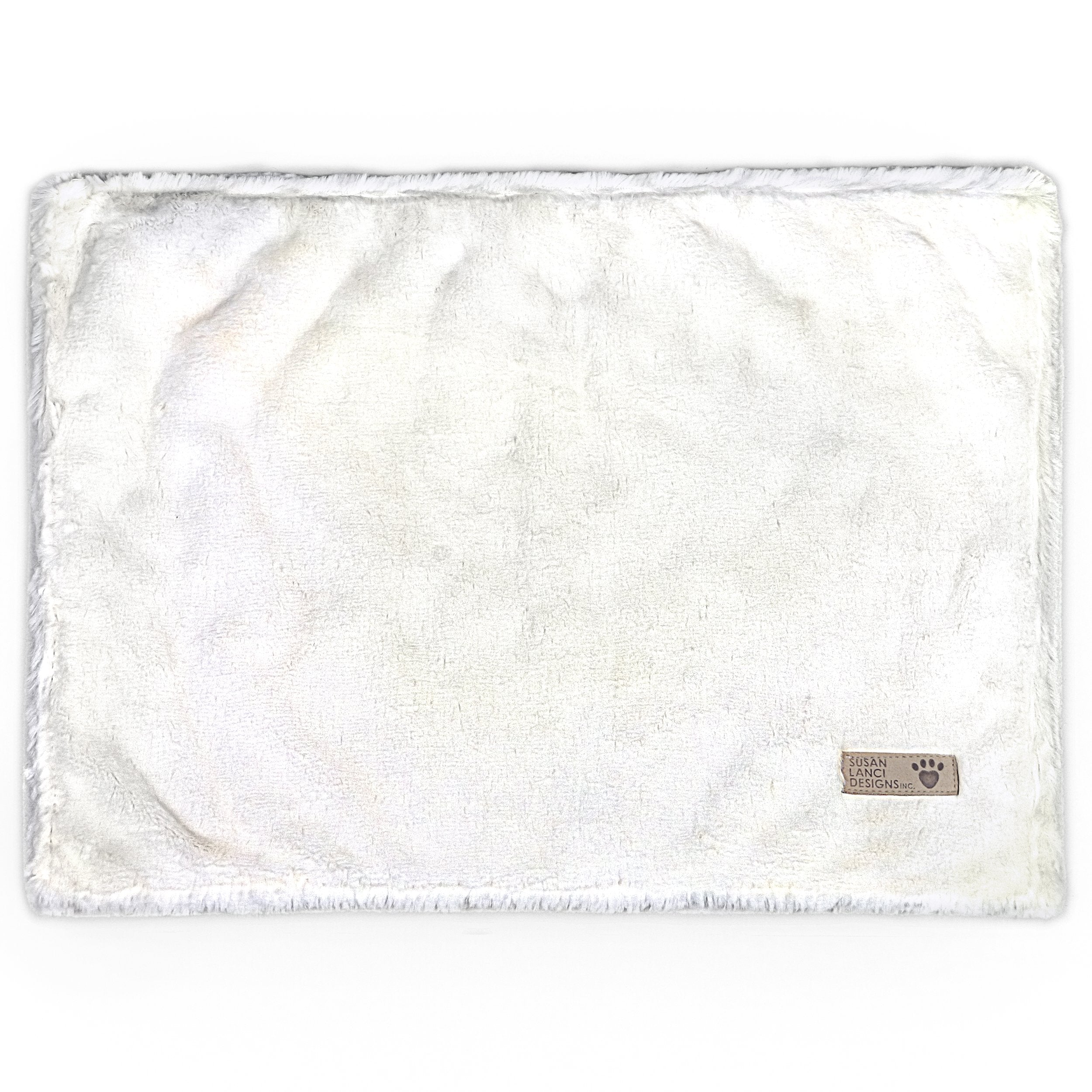 Ivory Spa Blanket | Luxury Cat Blanket & Spa Pet Throw