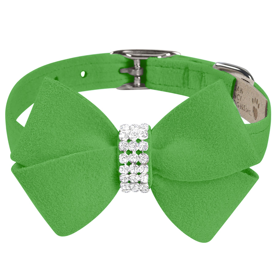 Green Nouveau Bow Collar