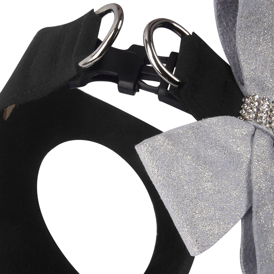 Black Step in Harness with Platinum Glitzerati Nouveau Bow